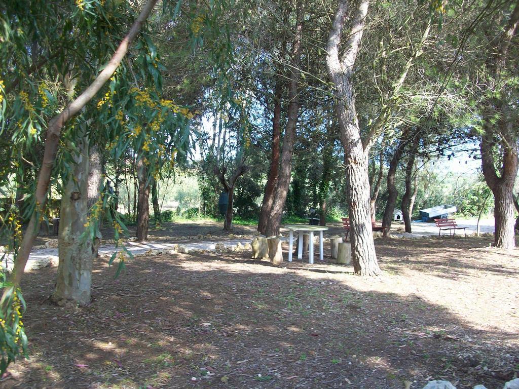 Appartamenti Turistici Aprile Antonio Luigi Borgagne Exterior photo